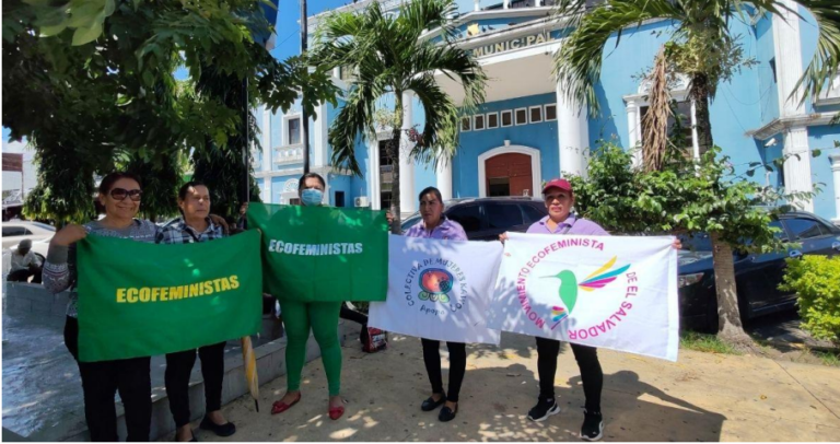 Organizaciones de mujeres denuncian impacto ambiental de proyectosurbanísticos en Apopa y Nejapa